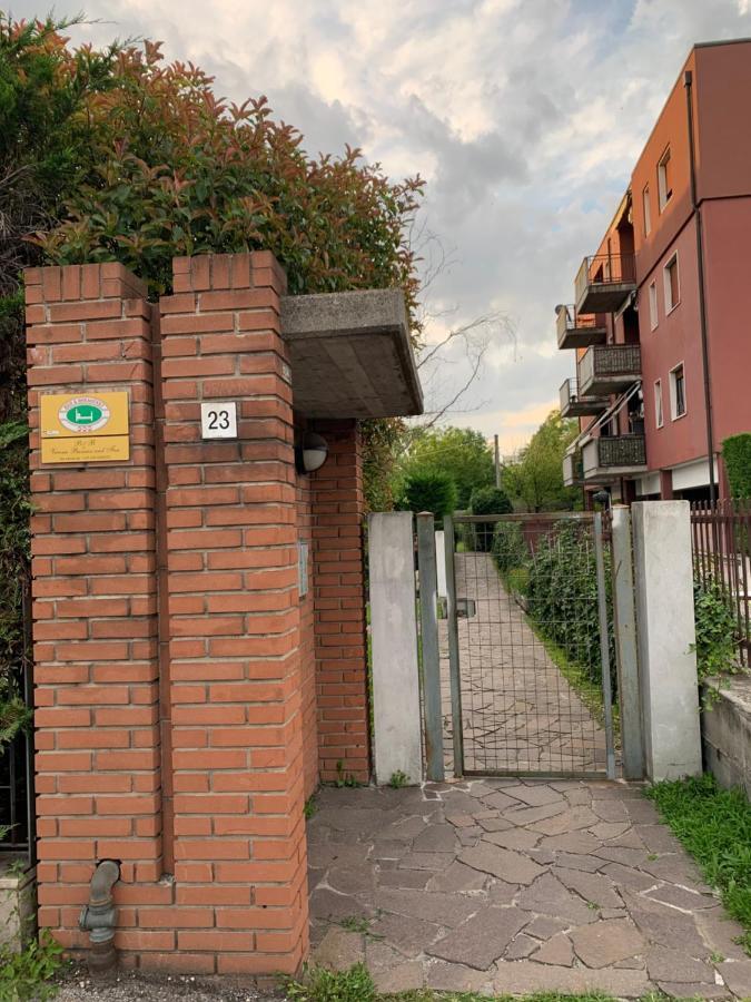 B&B Verona Business And Fun G B Rossi Friendly 외부 사진